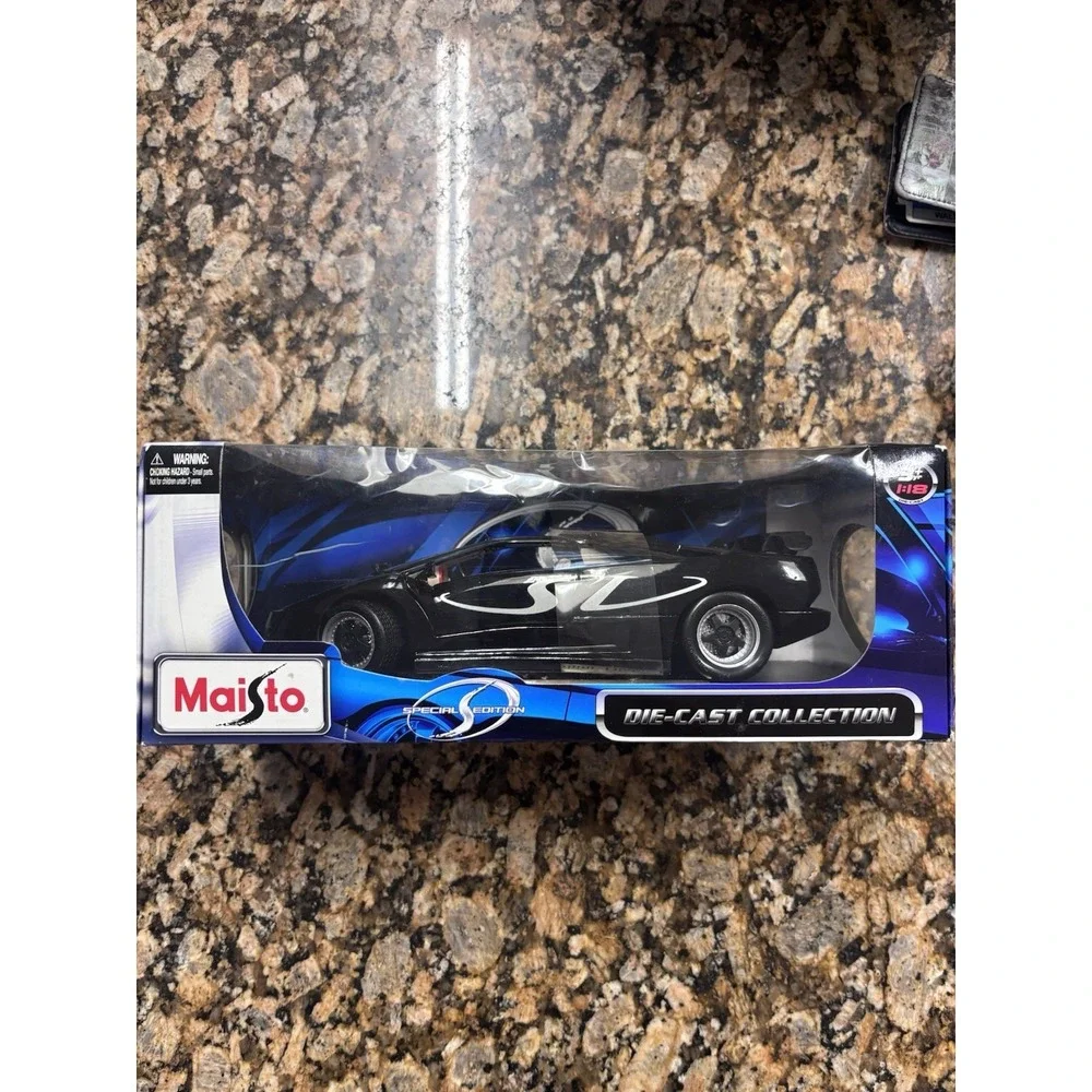 Maisto Special Edition Lamborghini Diablo SV 1:18 Scale Diecast Model Black NIB